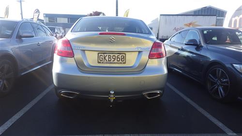 SUZUKI KIZASHI SALOON 2009-2014